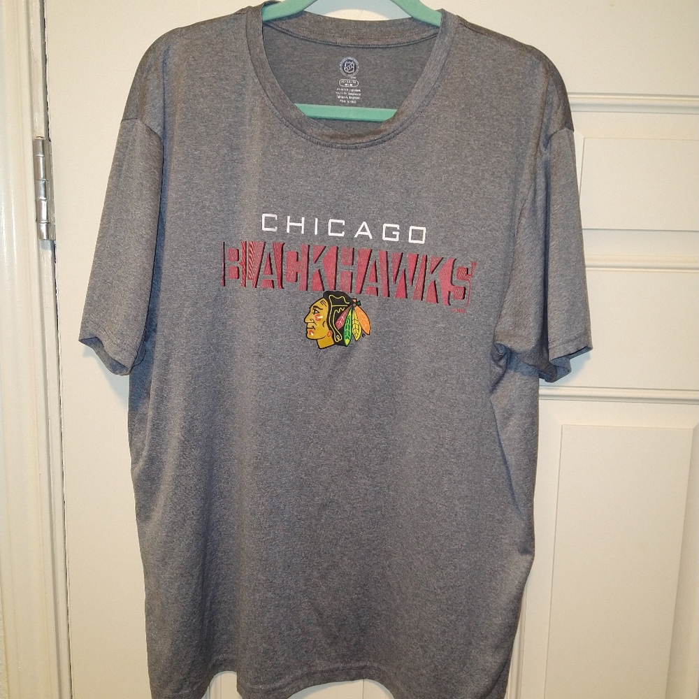 NHL Chicago Blackhawks Hockey Short Sleeve Tee Shirt Men's sz XL.